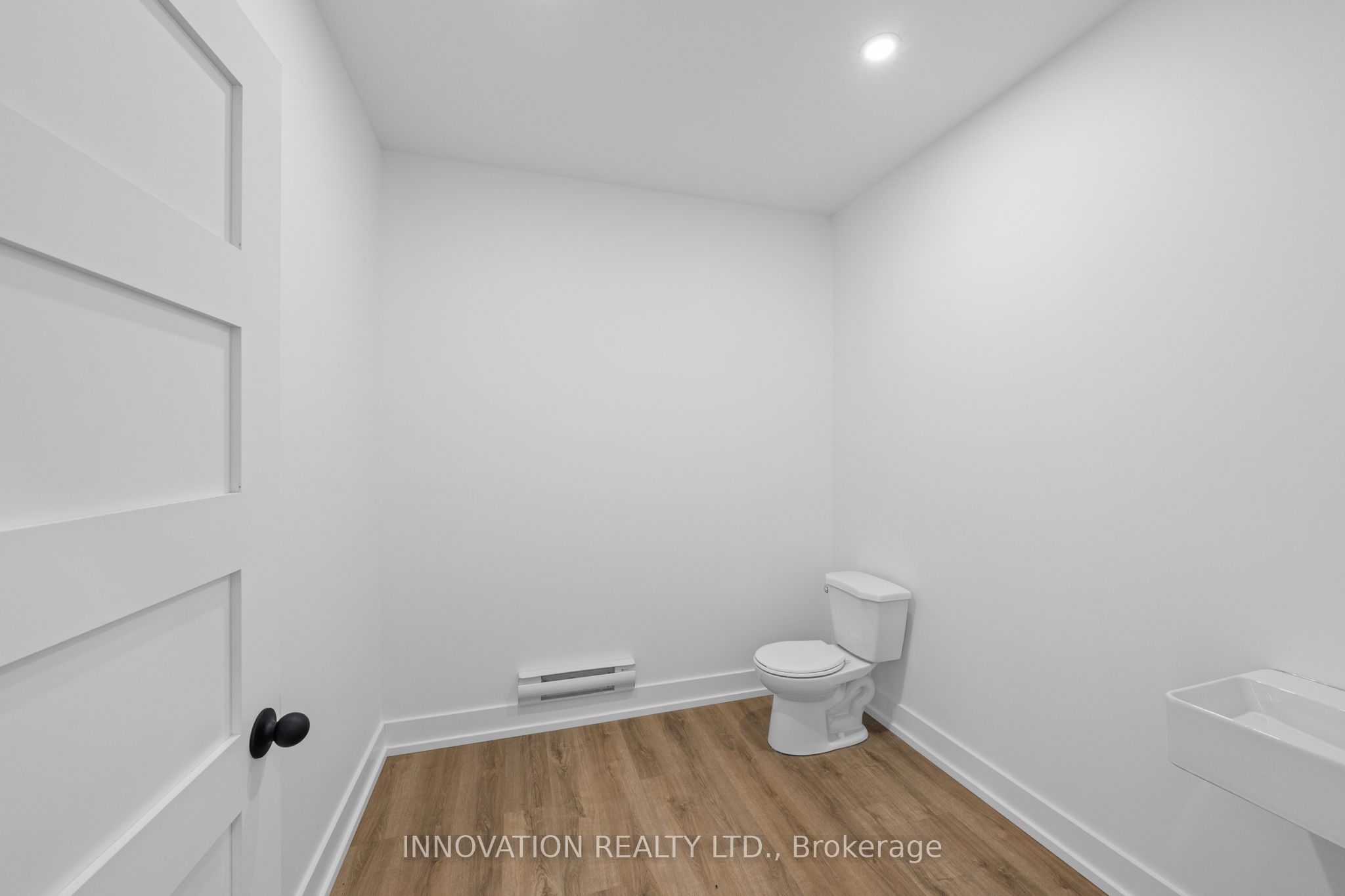 800 Ford Road Property Photo 16