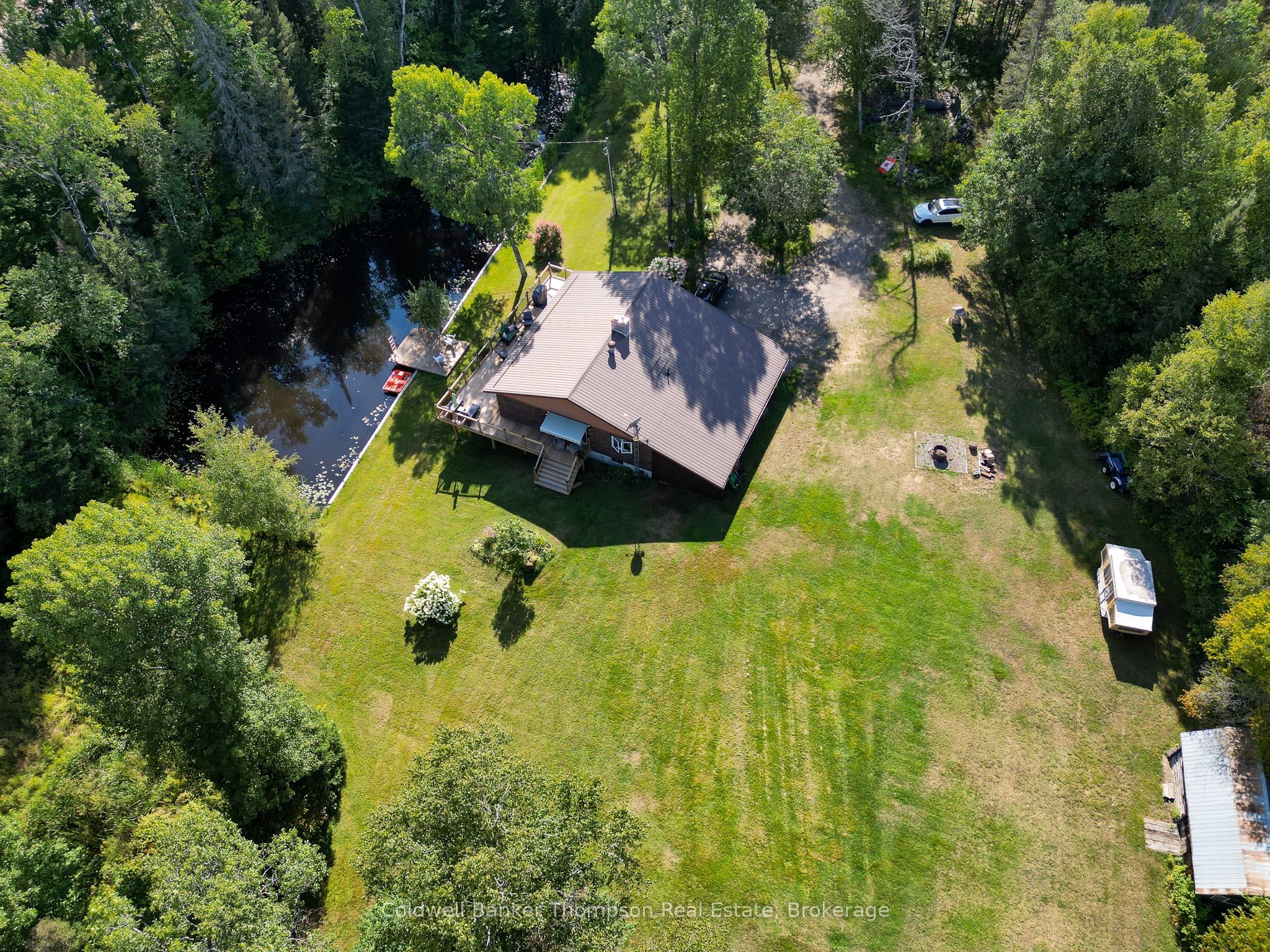 15 Municipal Road N Property Photo 2