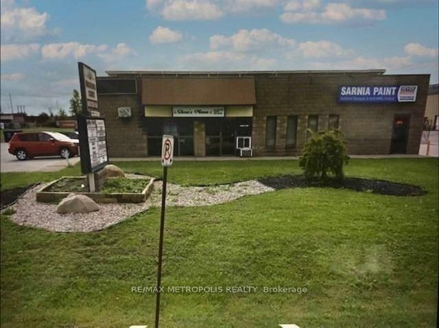 1173 Michener Road 17 Property Photo 1