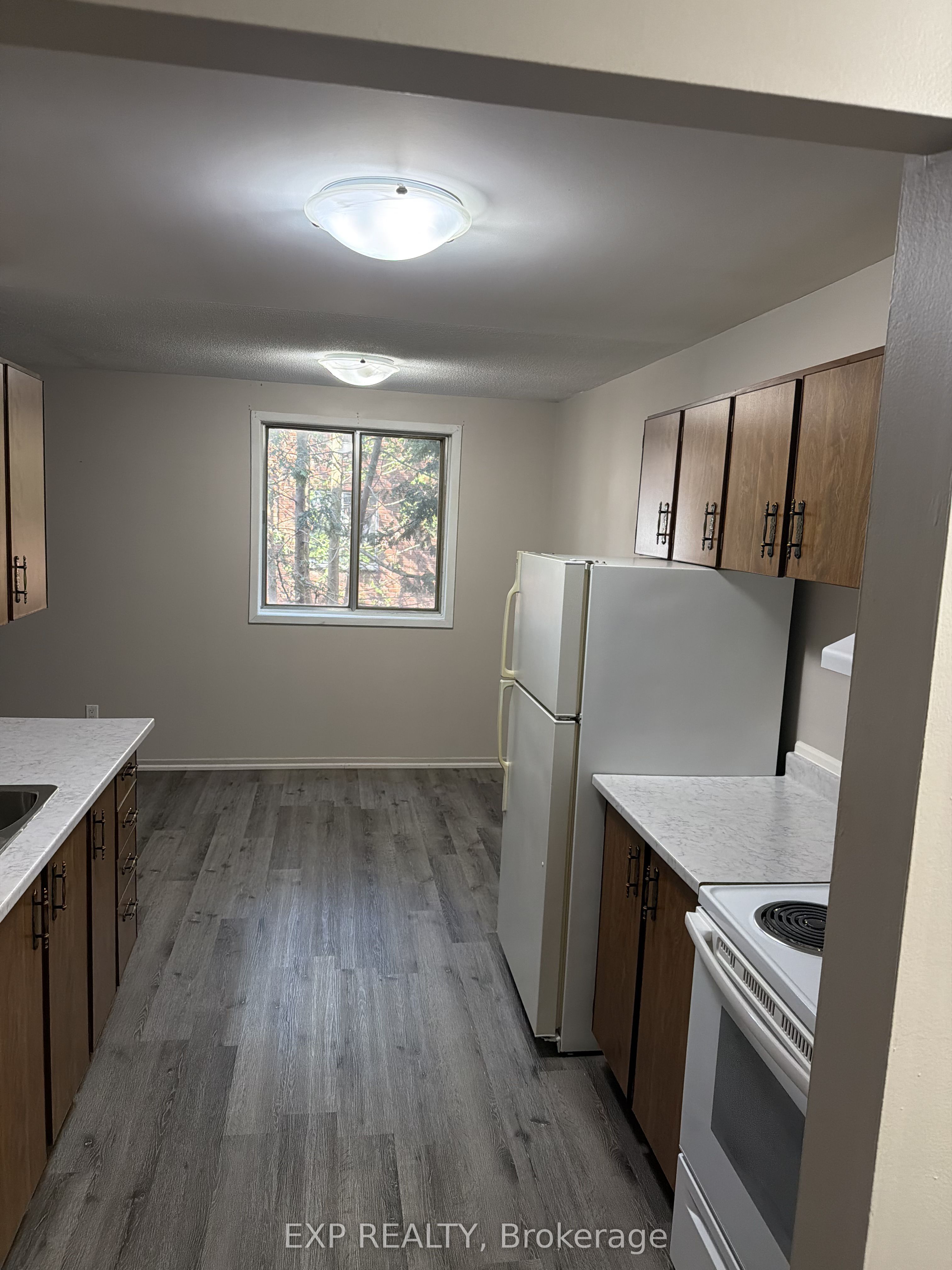 187 Lisgar Ave Avenue 204 Property Photo 5