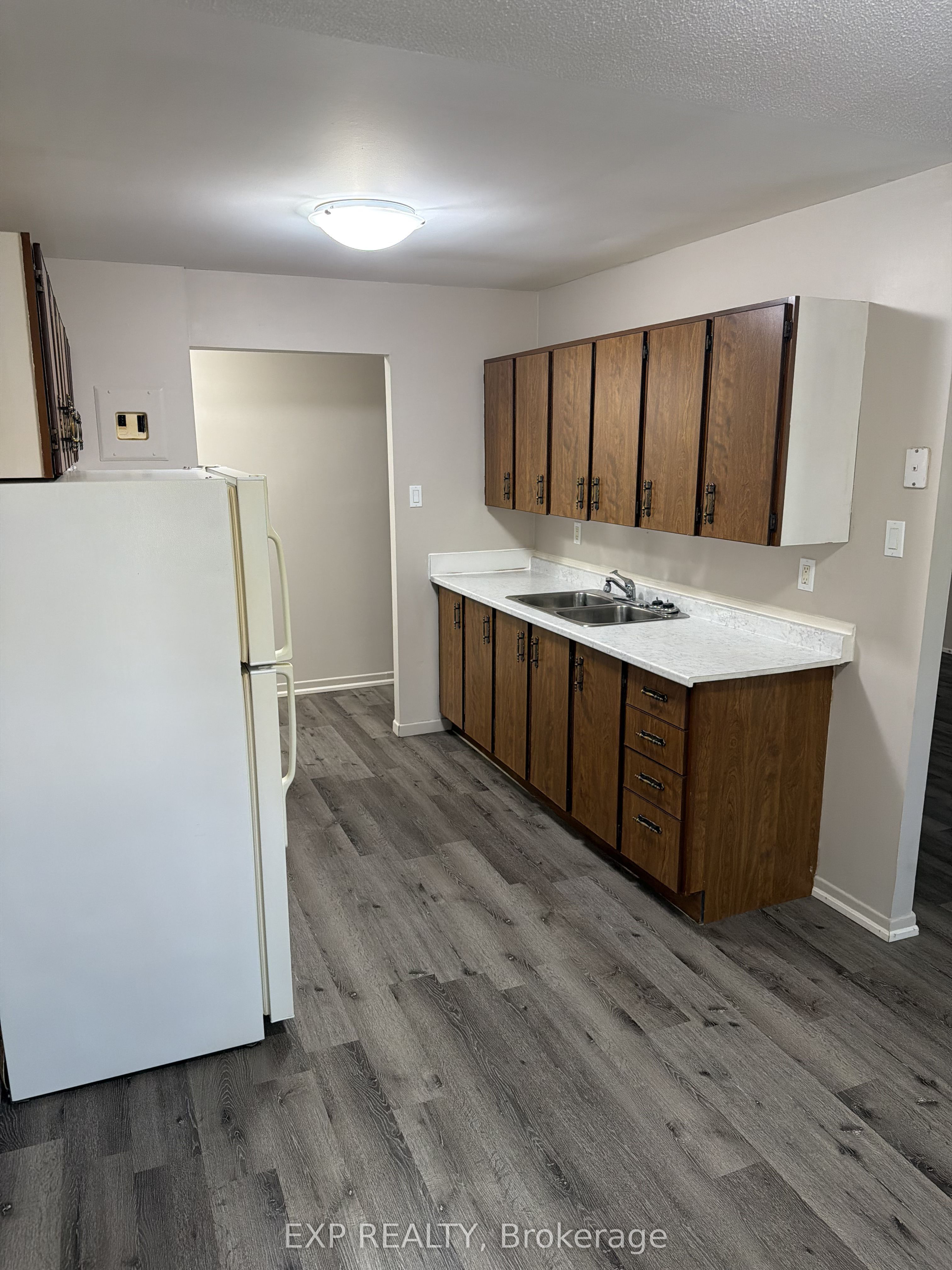 187 Lisgar Ave Avenue 204 Property Photo 7