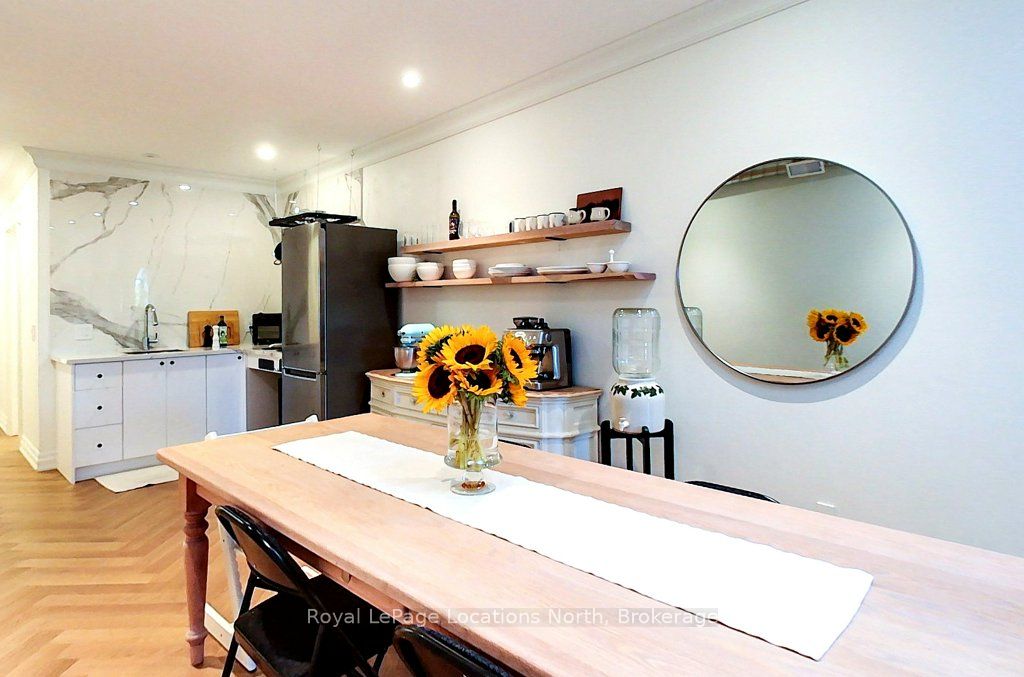 8 Sykes Street N Property Photo 11