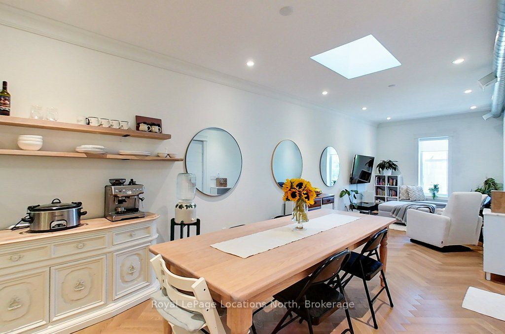 8 Sykes Street N Property Photo 12