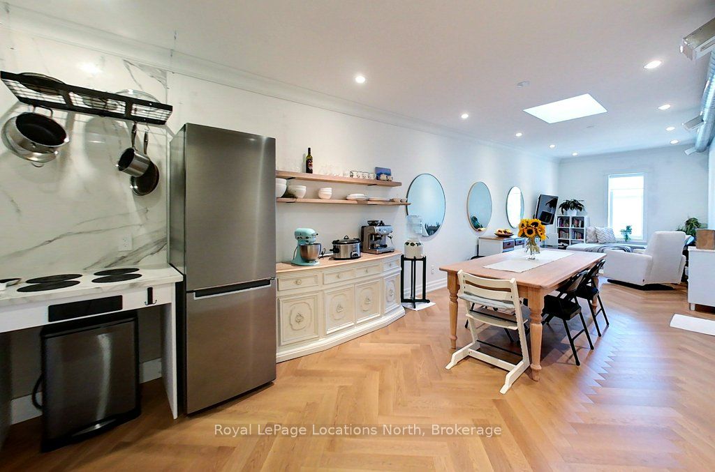 8 Sykes Street N Property Photo 13