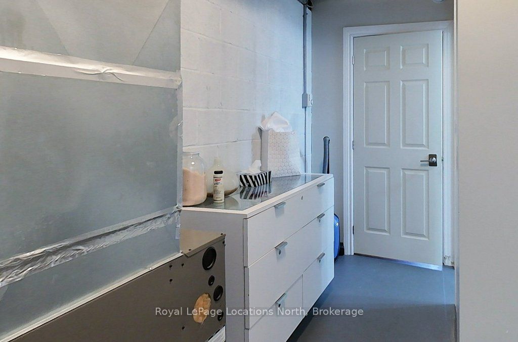 8 Sykes Street N Property Photo 35