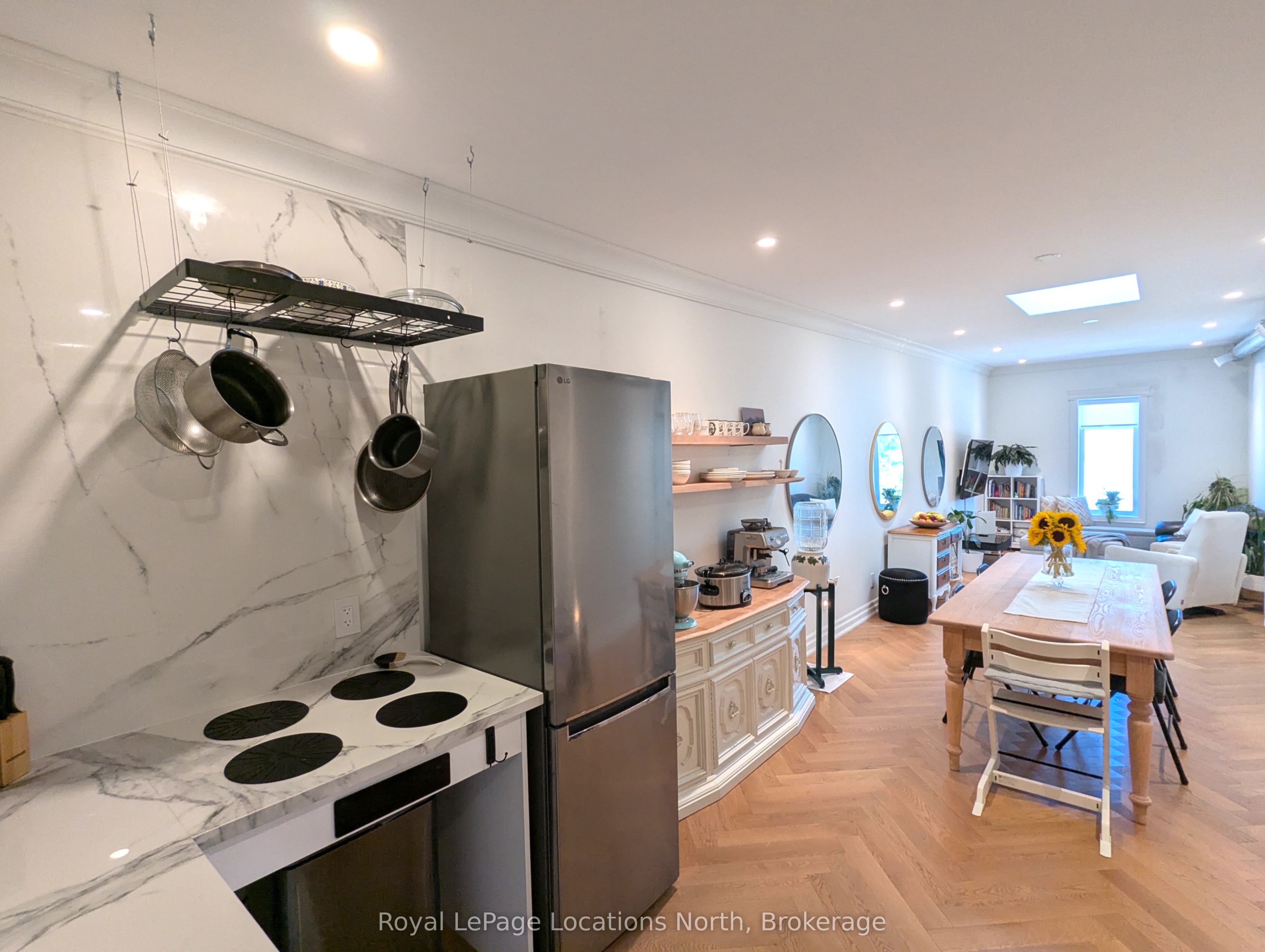 8 Sykes Street N Property Photo 15