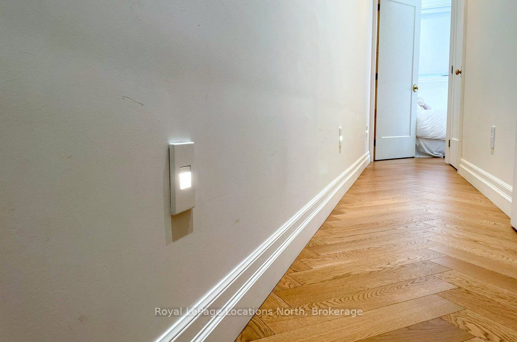 8 Sykes Street N Property Photo 32