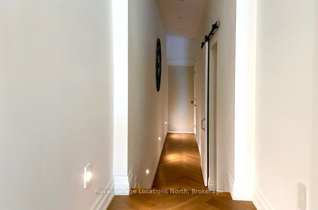 8 Sykes Street N Property Photo 33