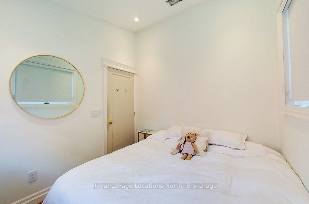 8 Sykes Street N Property Photo 36