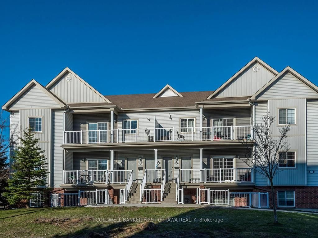 100 Artesa Private E Property Photo 1