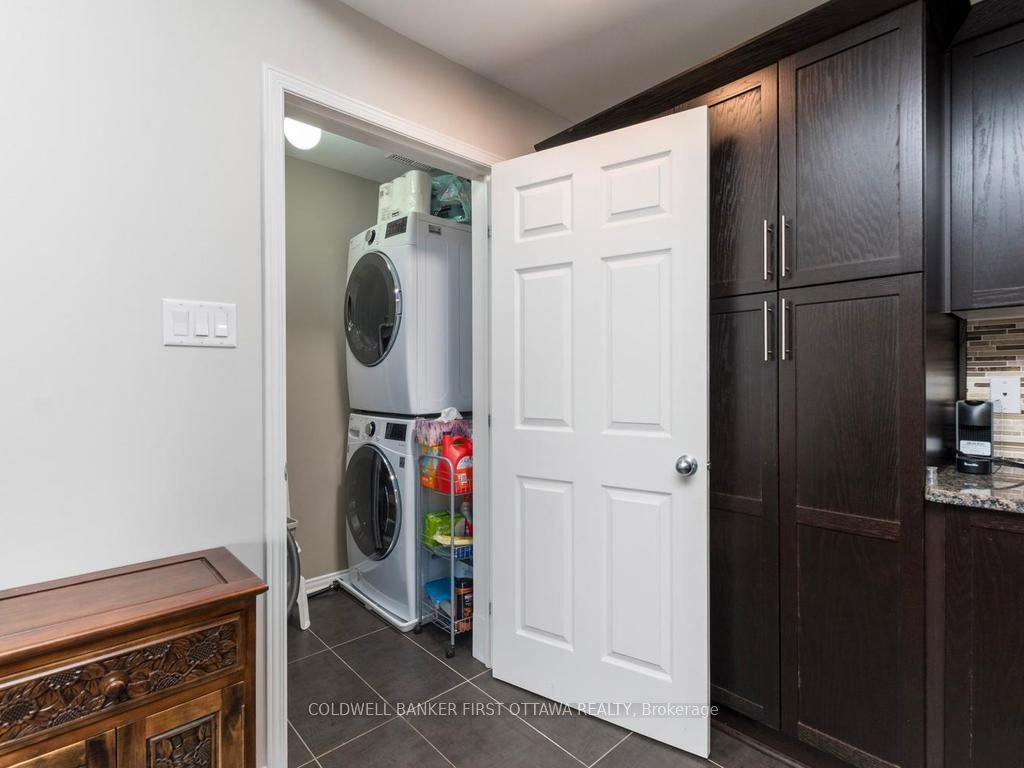 100 Artesa Private E Property Photo 24