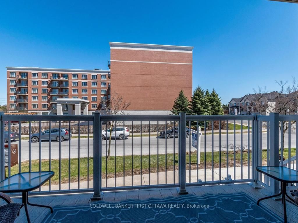 100 Artesa Private E Property Photo 25