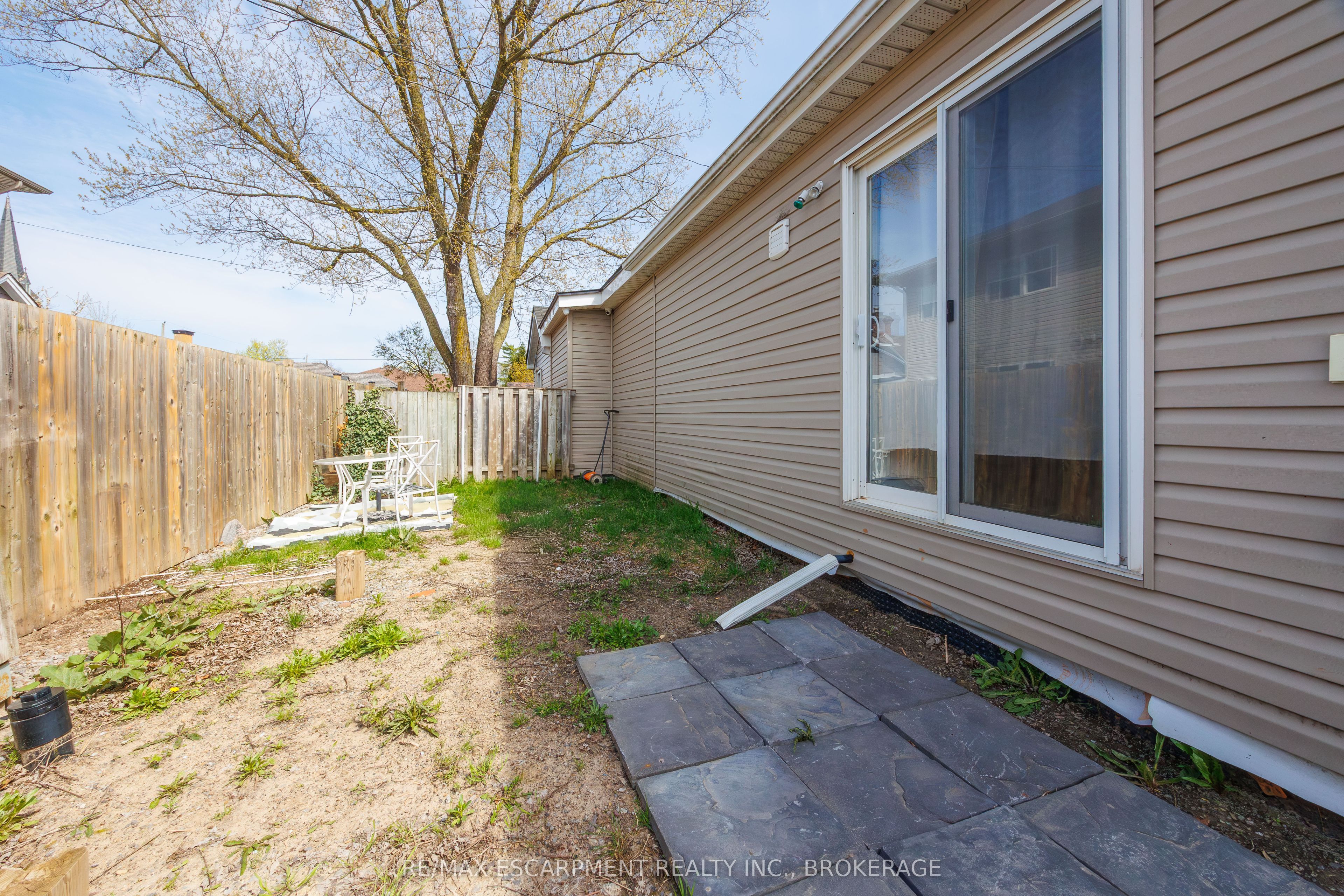 13 Chestnut Lane Property Photo 24