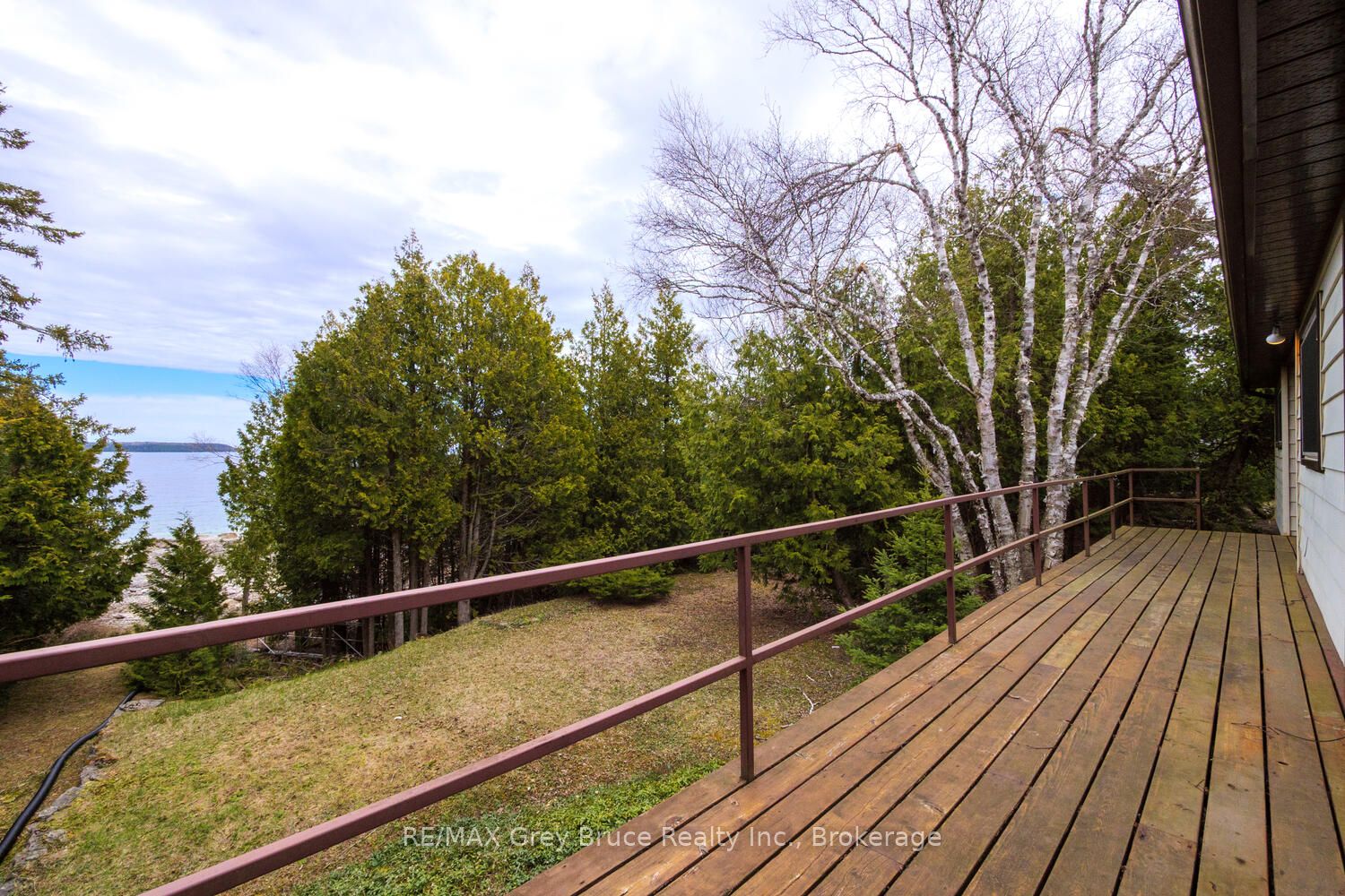 85 Grant Watson Drive Property Photo 6