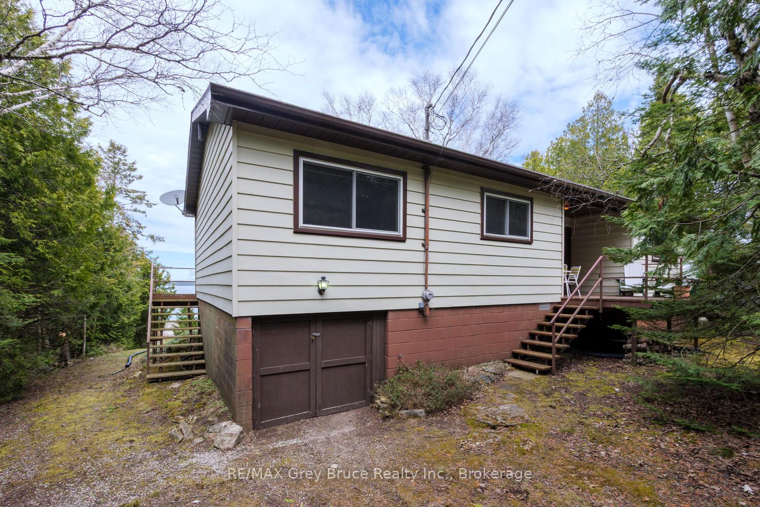 85 Grant Watson Drive Property Photo 7