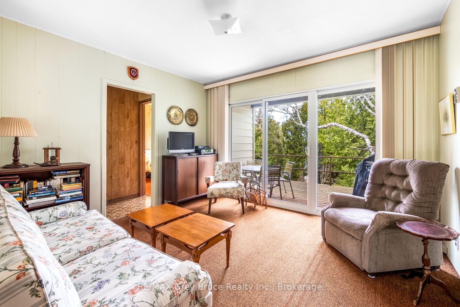85 Grant Watson Drive Property Photo 12