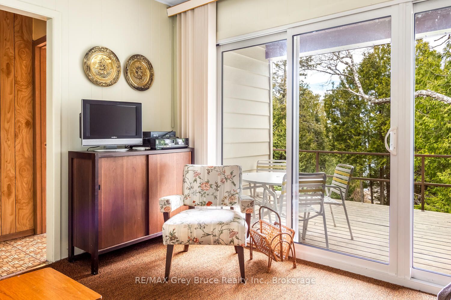 85 Grant Watson Drive Property Photo 13