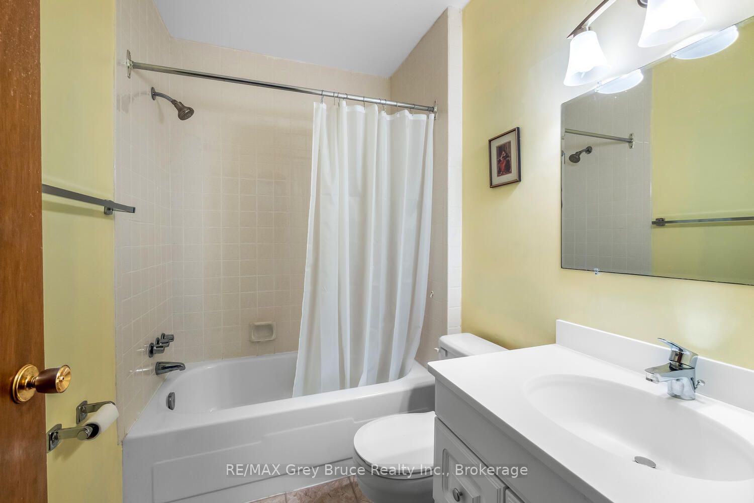 85 Grant Watson Drive Property Photo 28