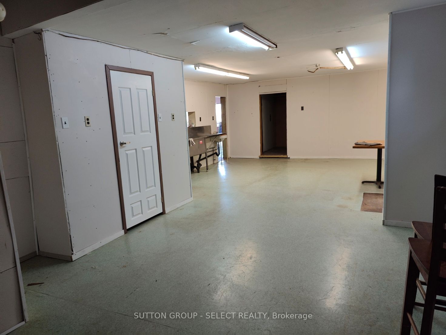 14 Clinton Street S Property Photo 10
