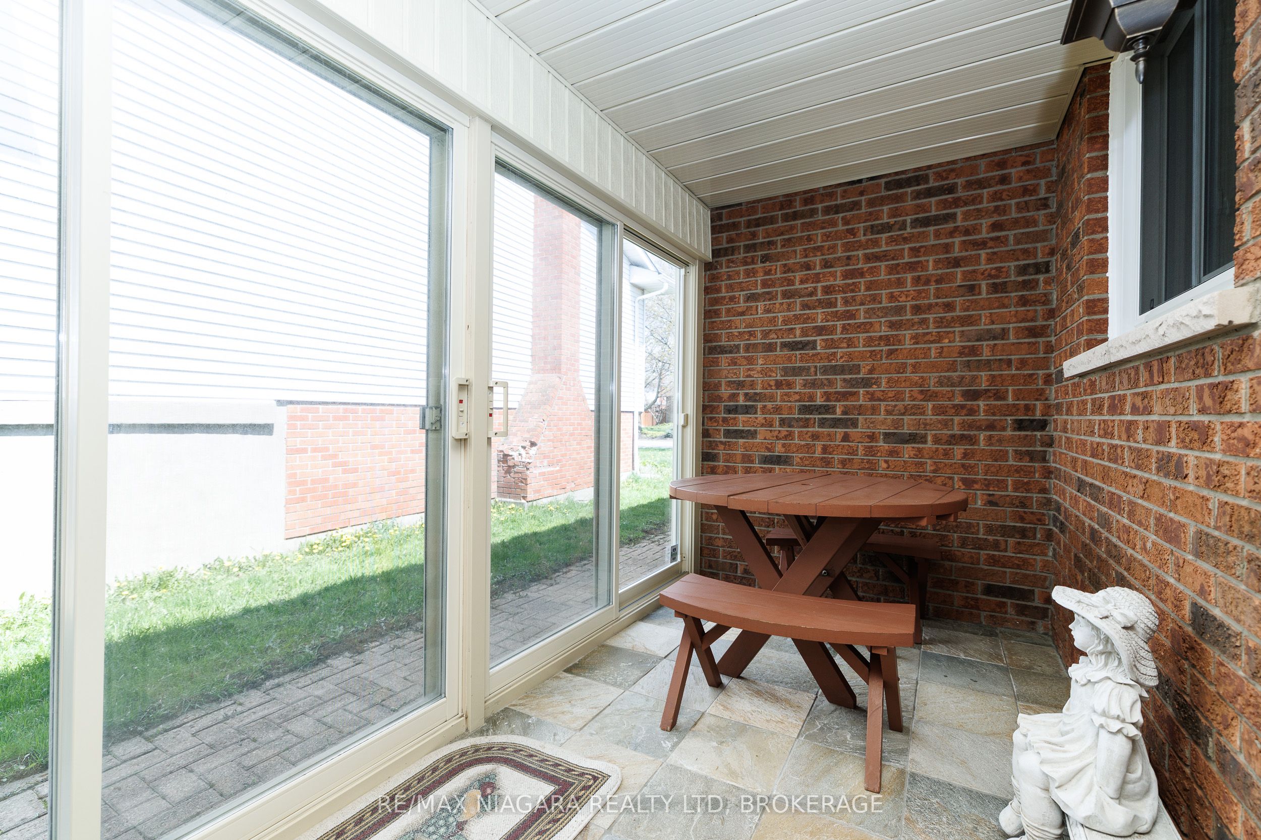 4409 Latina Crescent Property Photo 10