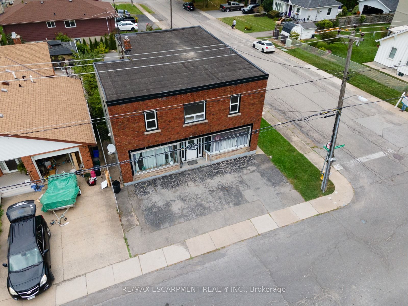 86 Townline Road W Property Photo 27