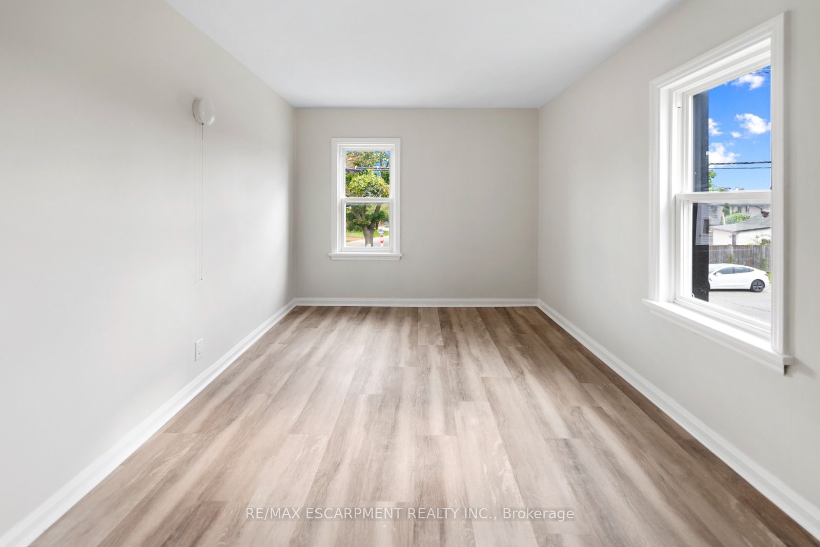 86 Townline Road W Property Photo 35