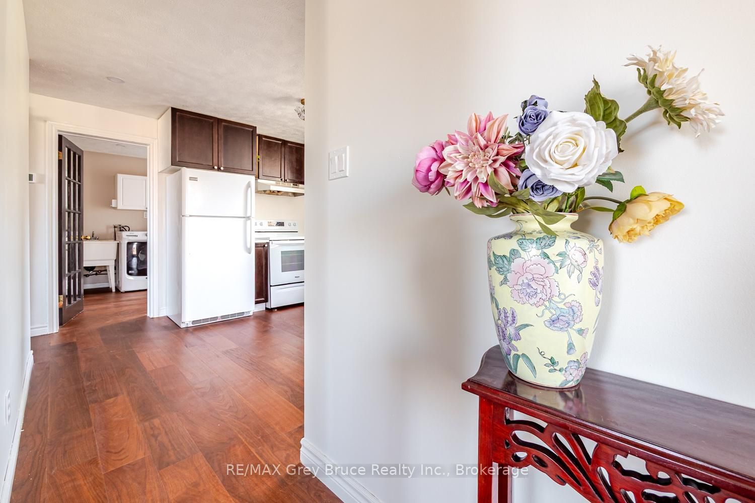 735 5th Avenue E Property Photo 6