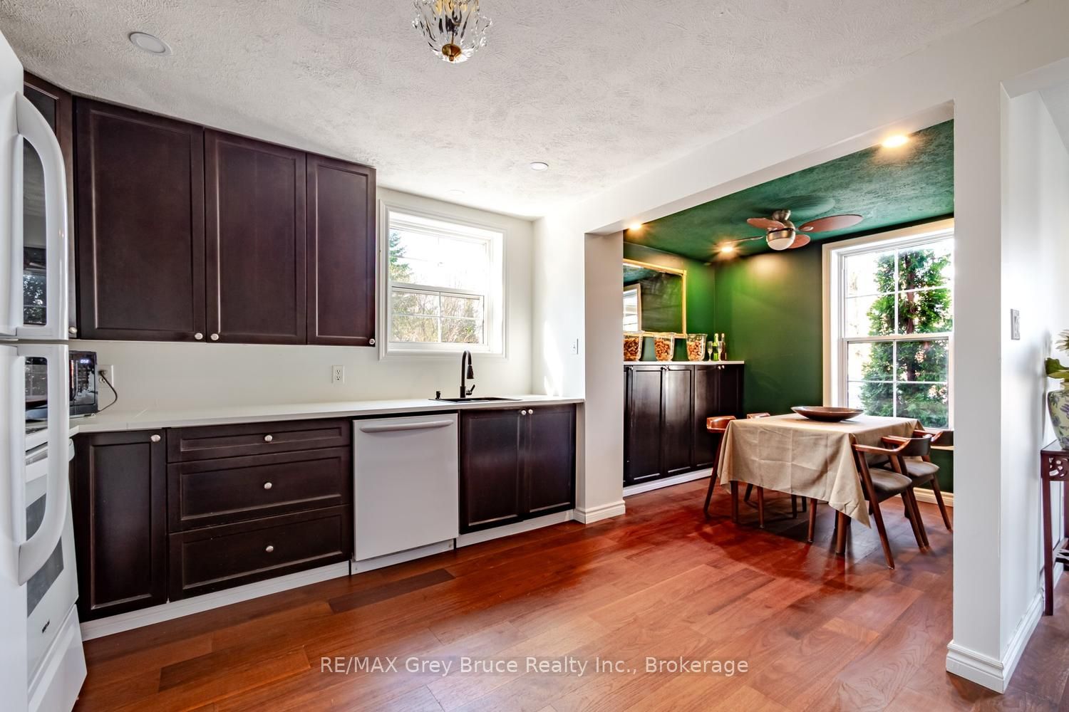 735 5th Avenue E Property Photo 15