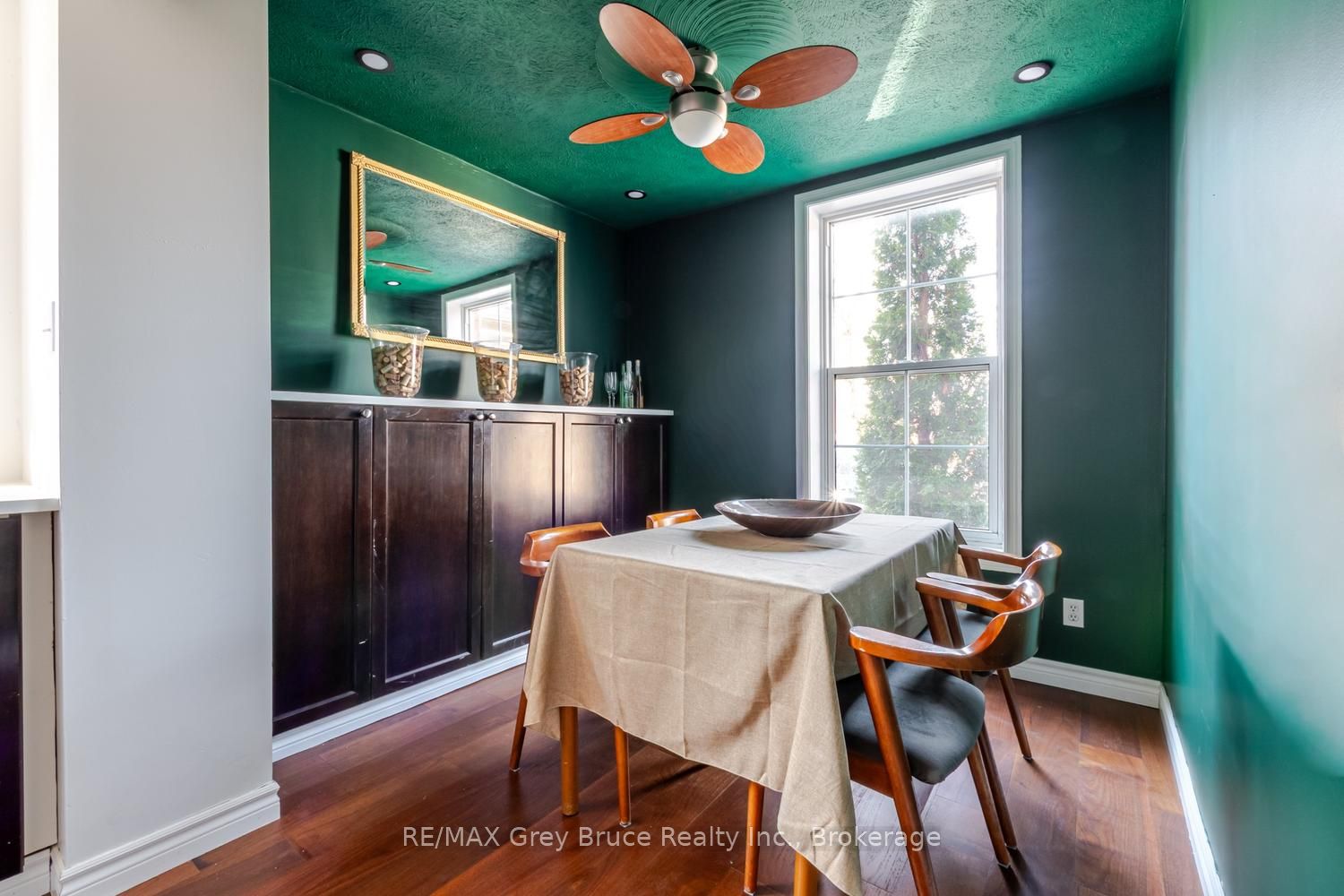 735 5th Avenue E Property Photo 17