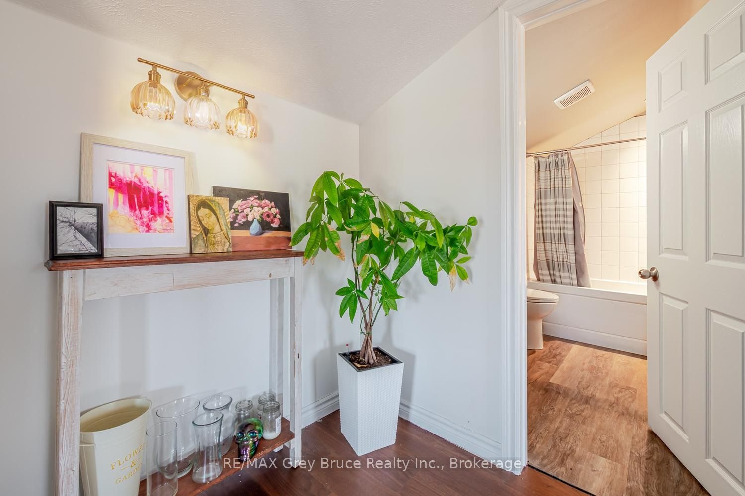 735 5th Avenue E Property Photo 22