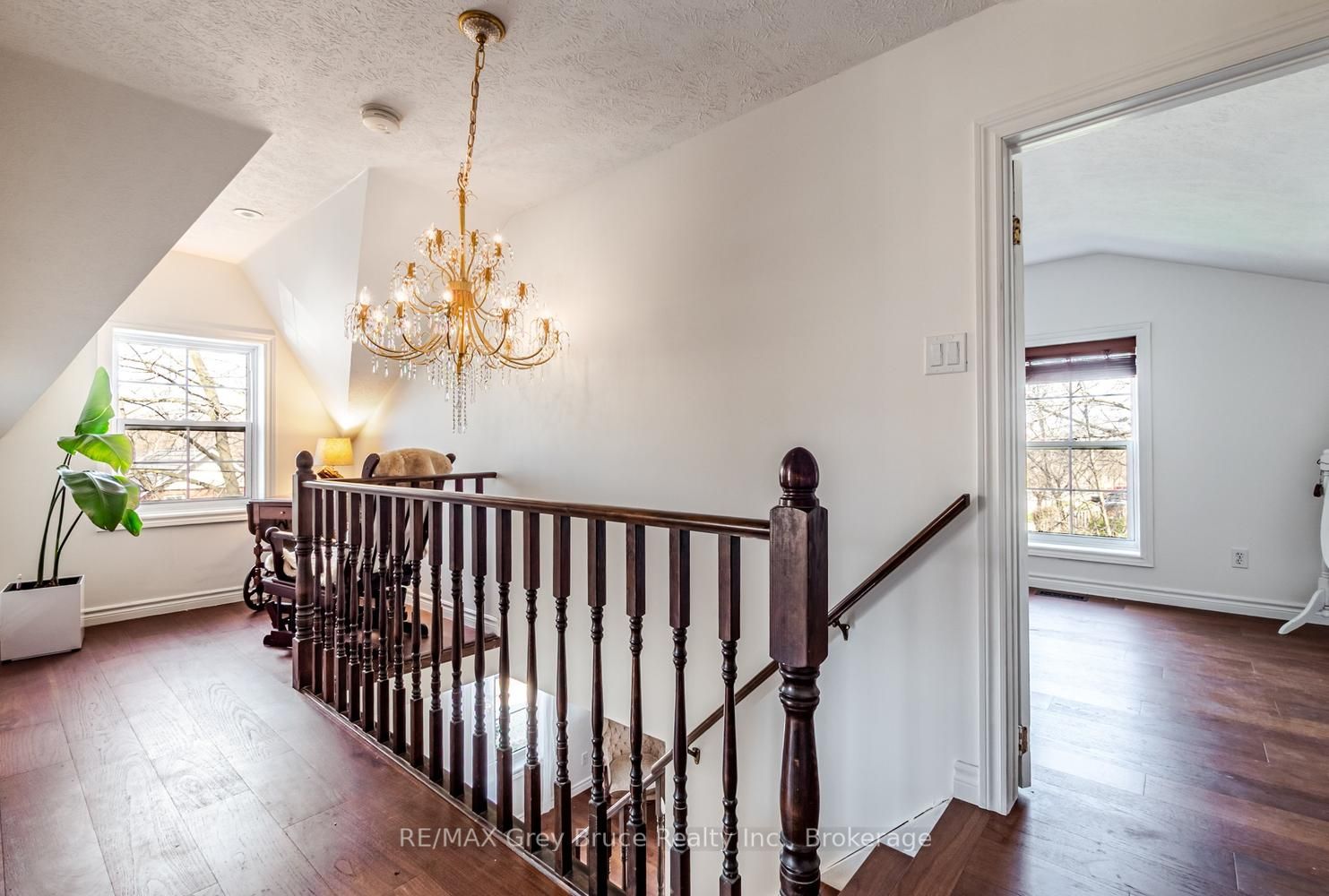 735 5th Avenue E Property Photo 23