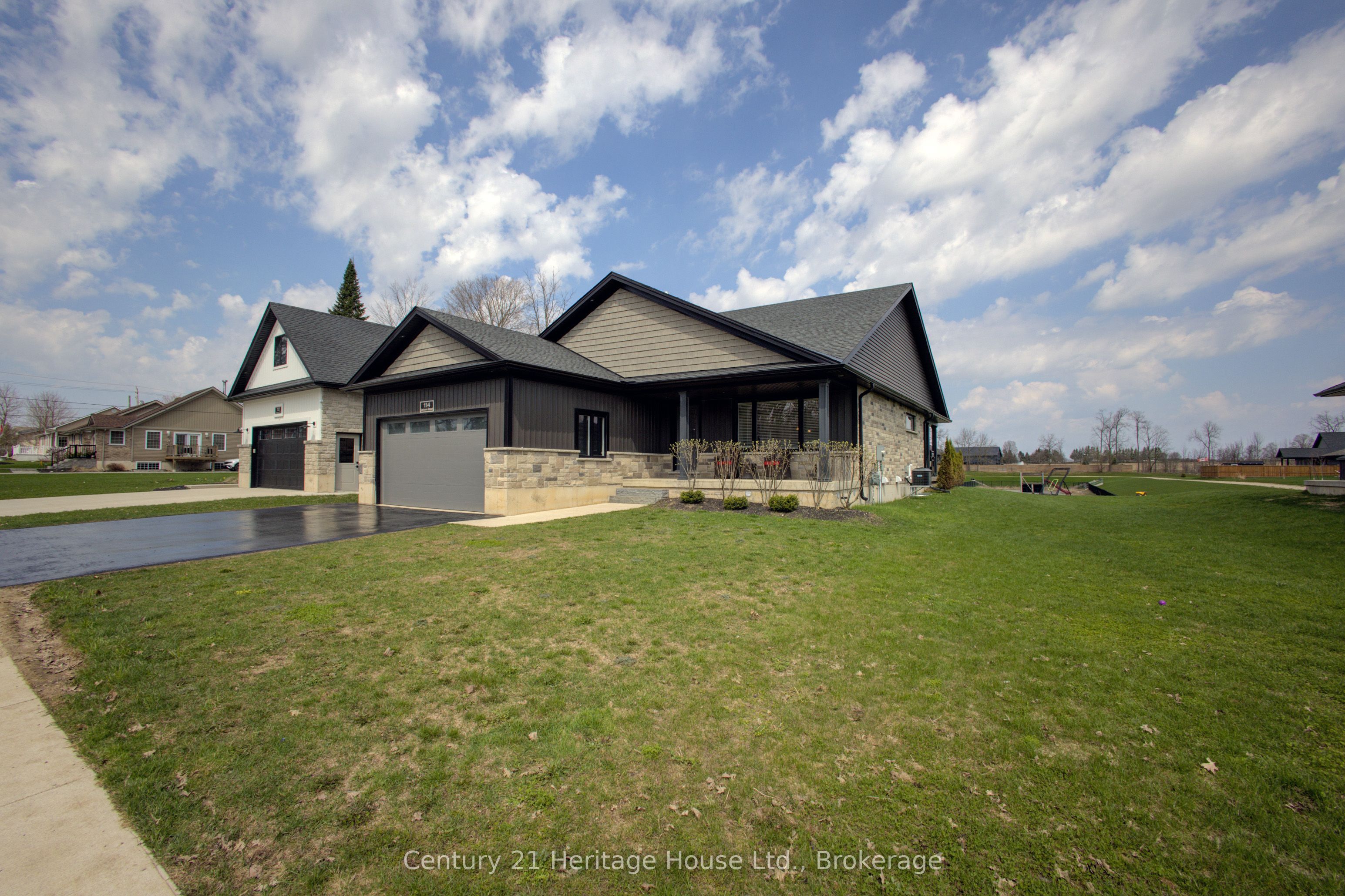 114 Jackson Street Property Photo 1