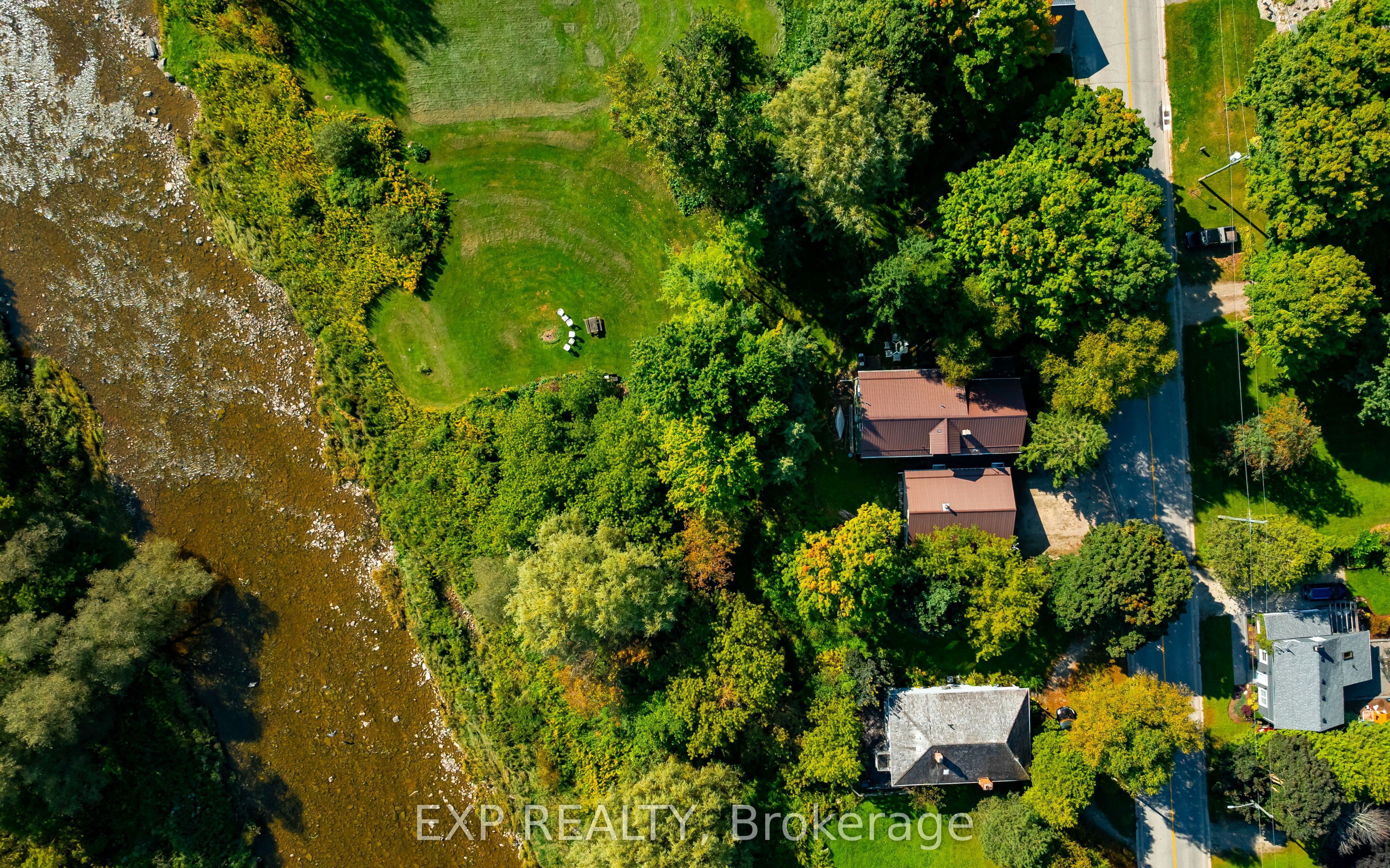16 Mill Street Property Photo 6