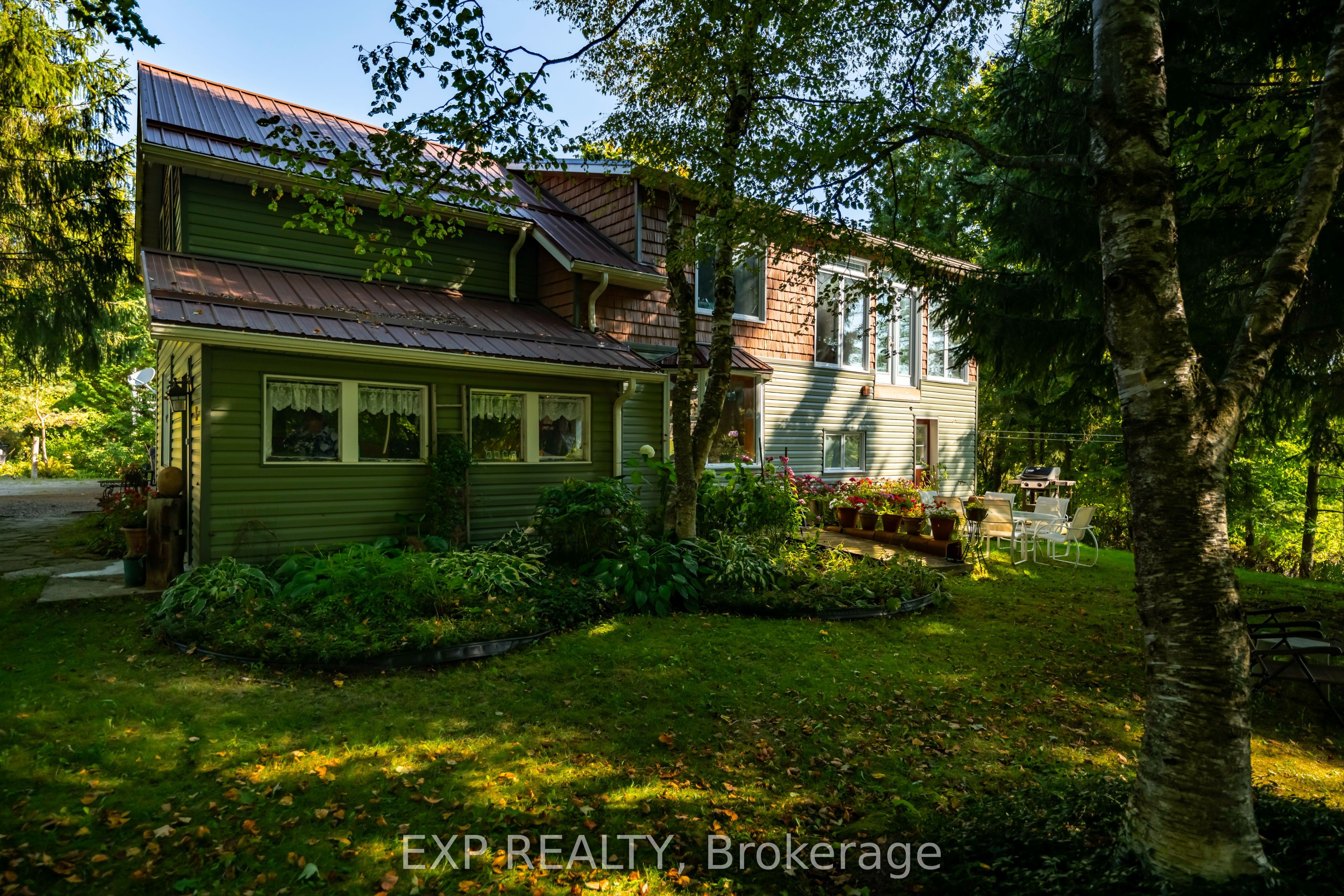 16 Mill Street Property Photo 38