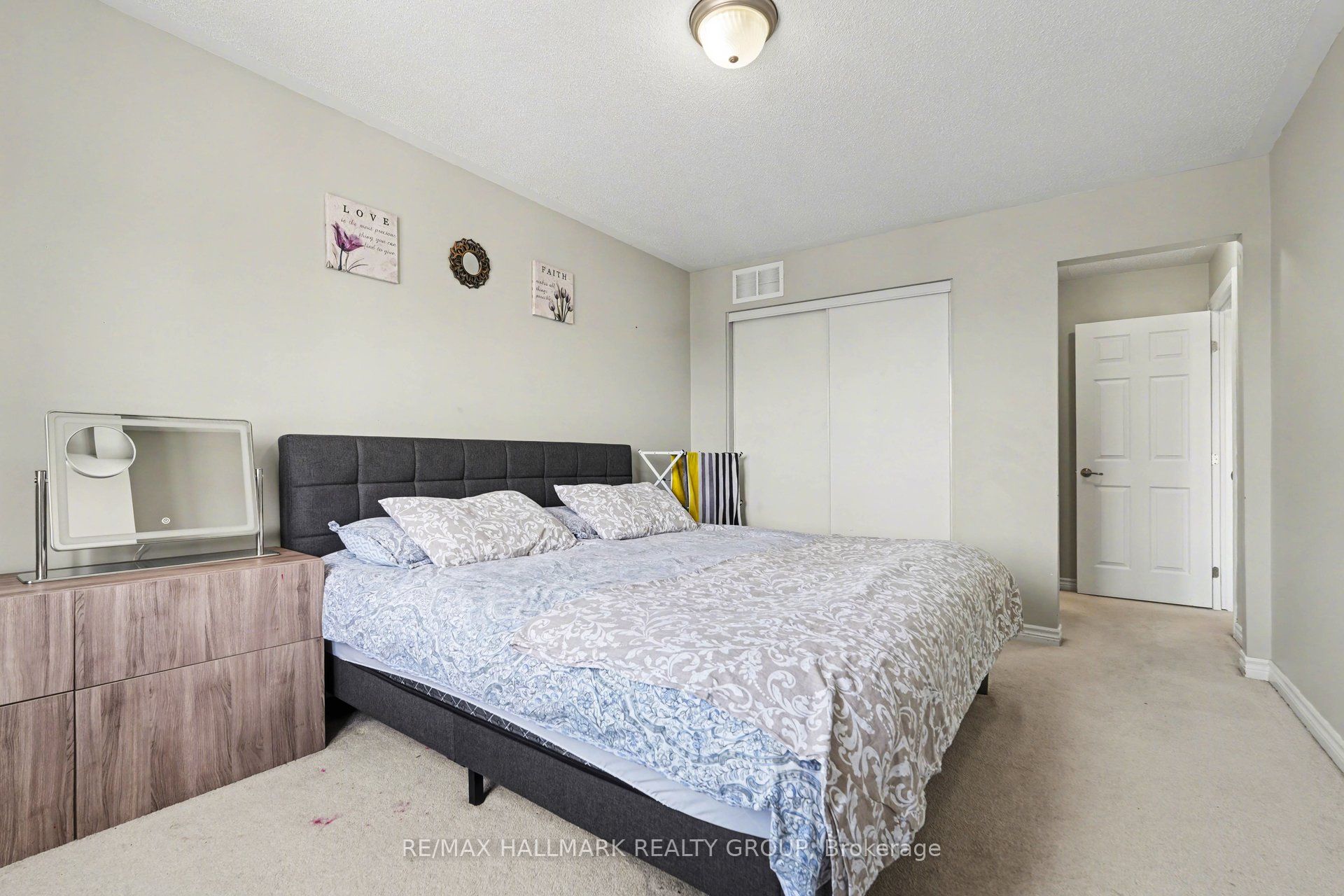 217 Bensinger Way Property Photo 13