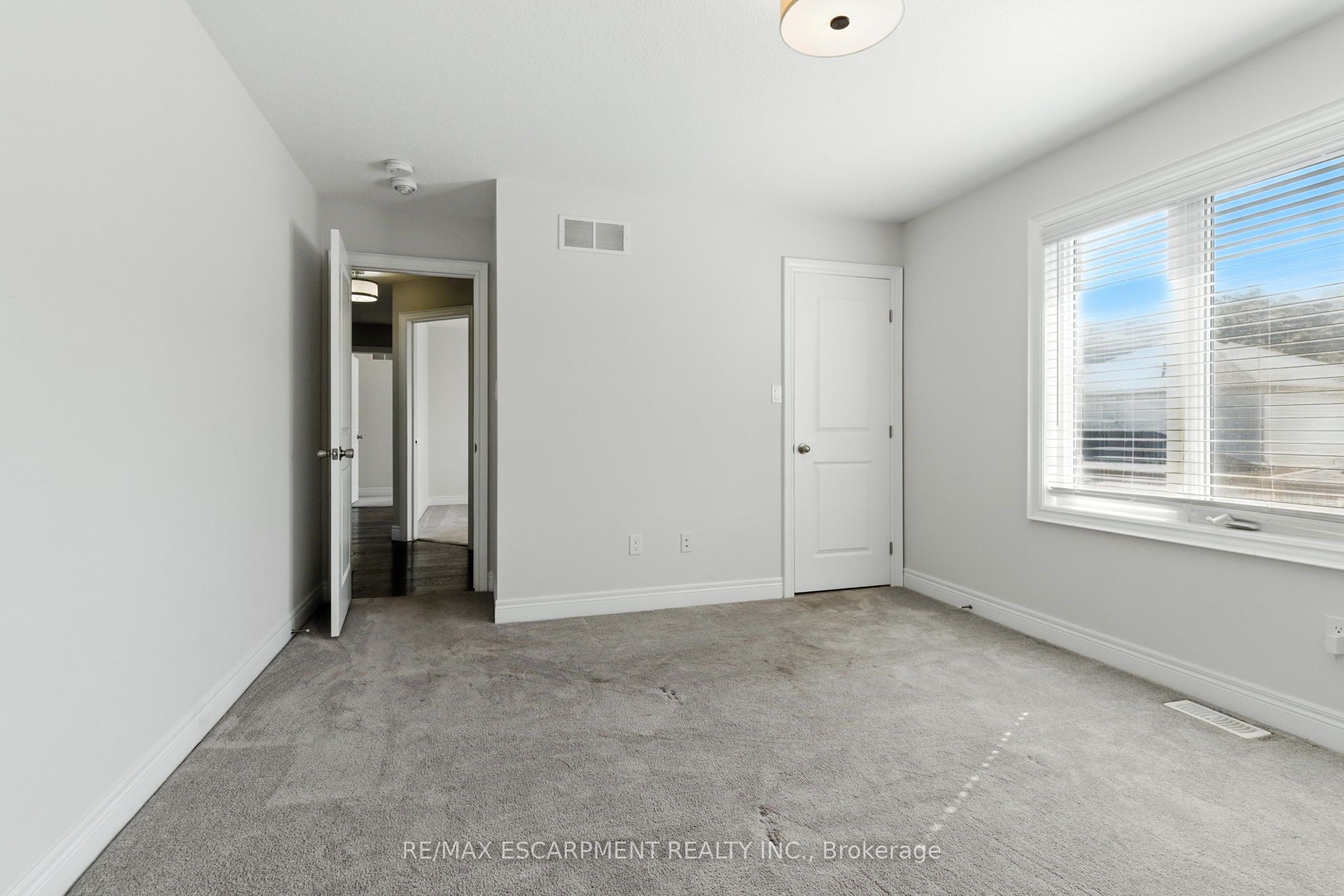 43 Riesling Court Property Photo 29