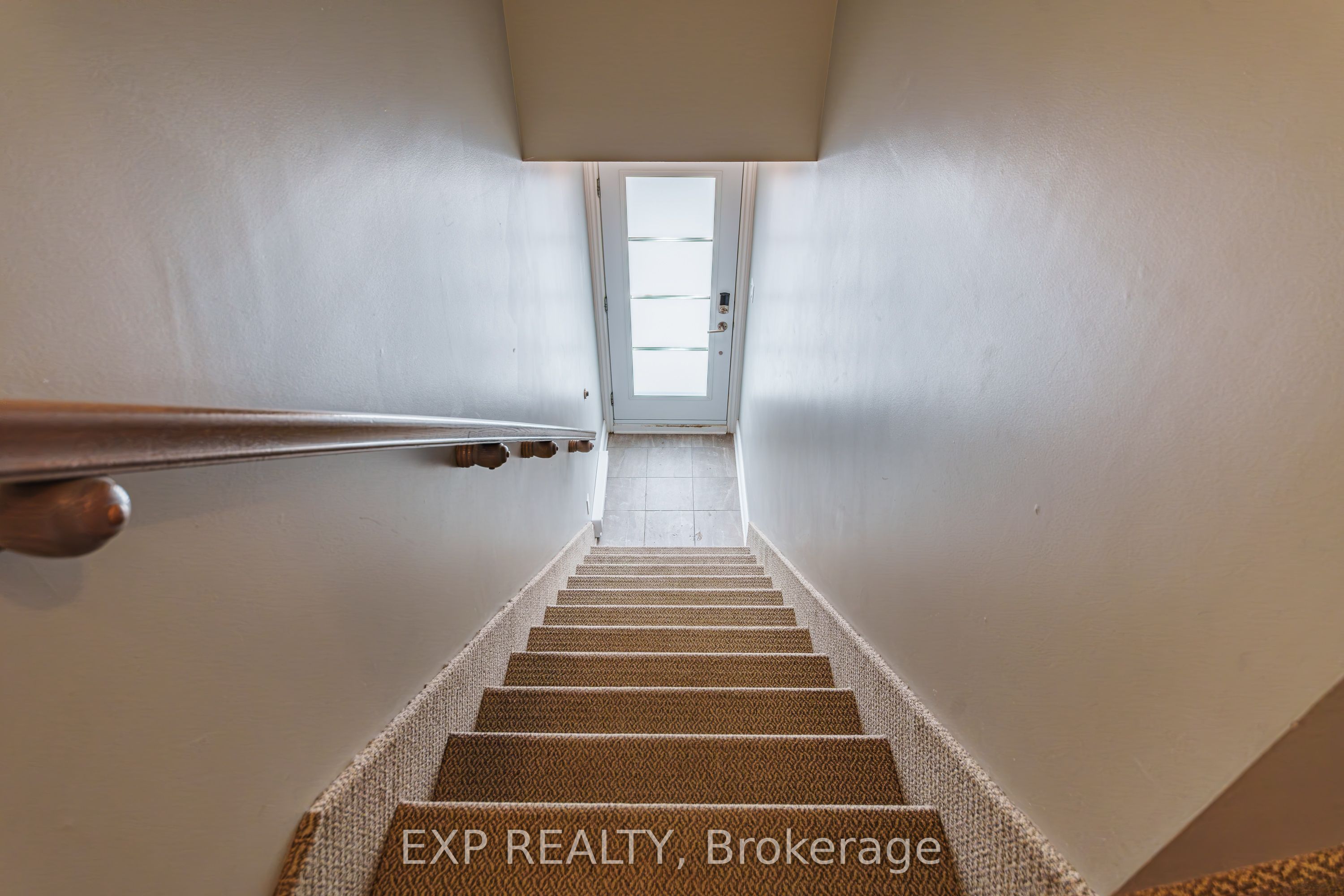 306 Masters Lane 285 Property Photo 3