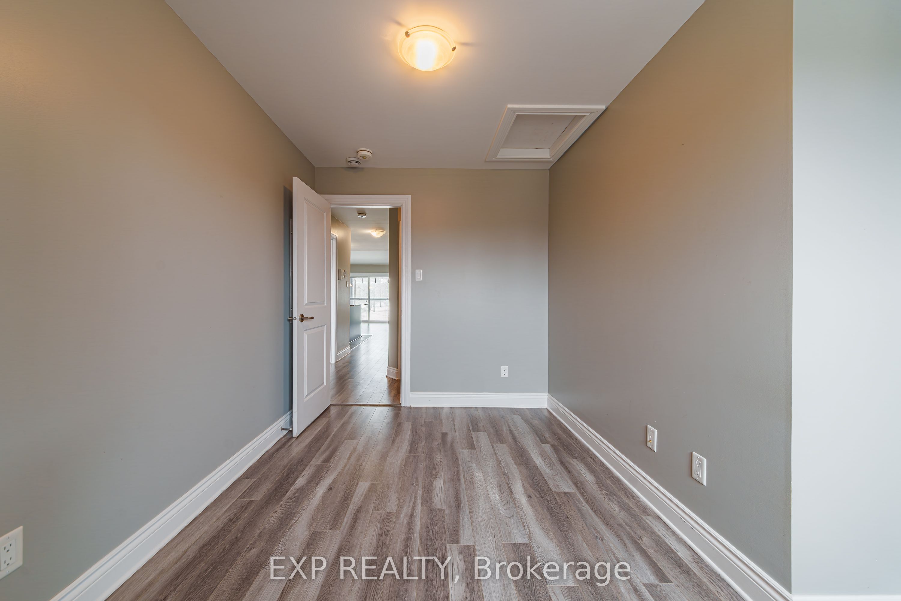 306 Masters Lane 285 Property Photo 8