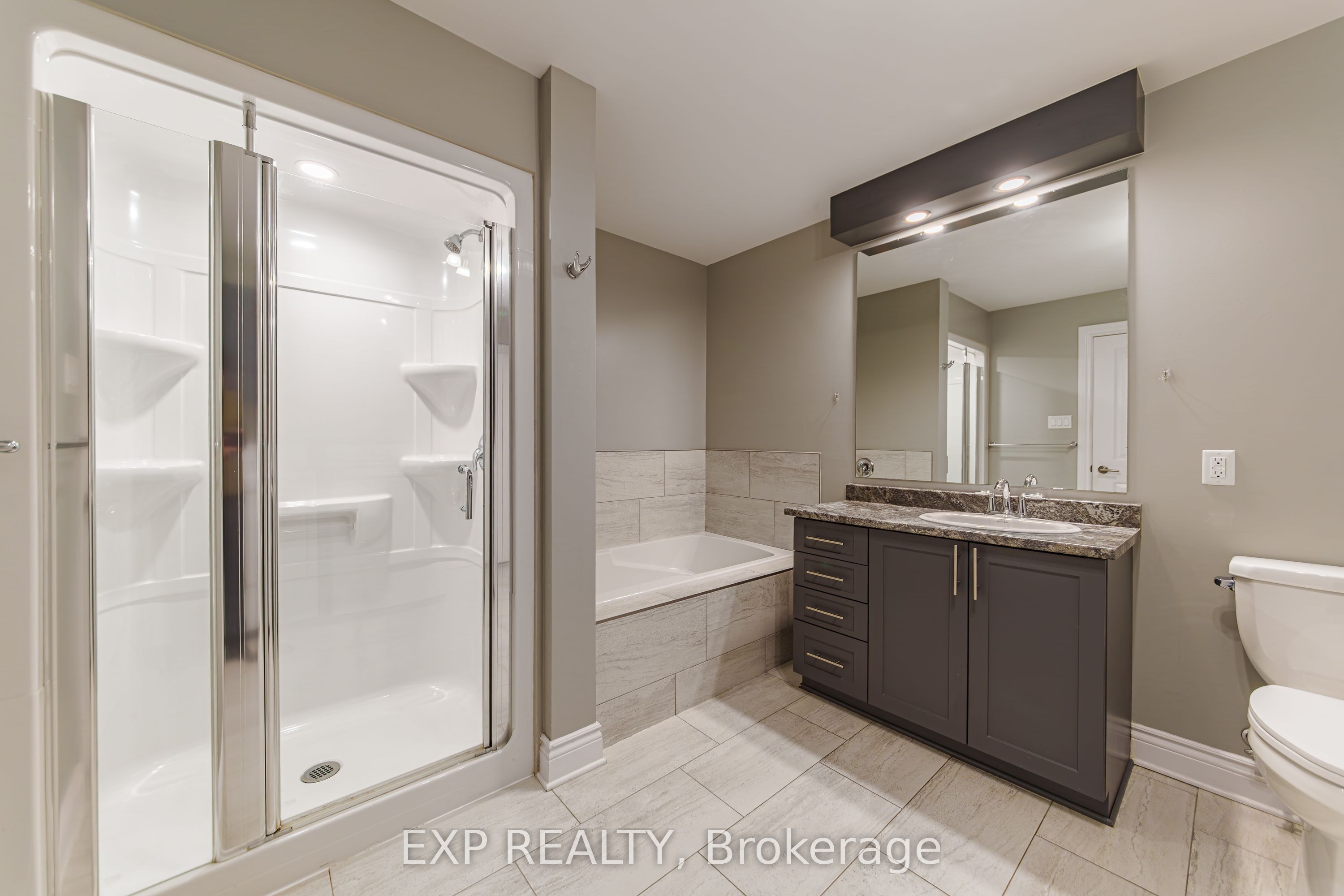 306 Masters Lane 285 Property Photo 12