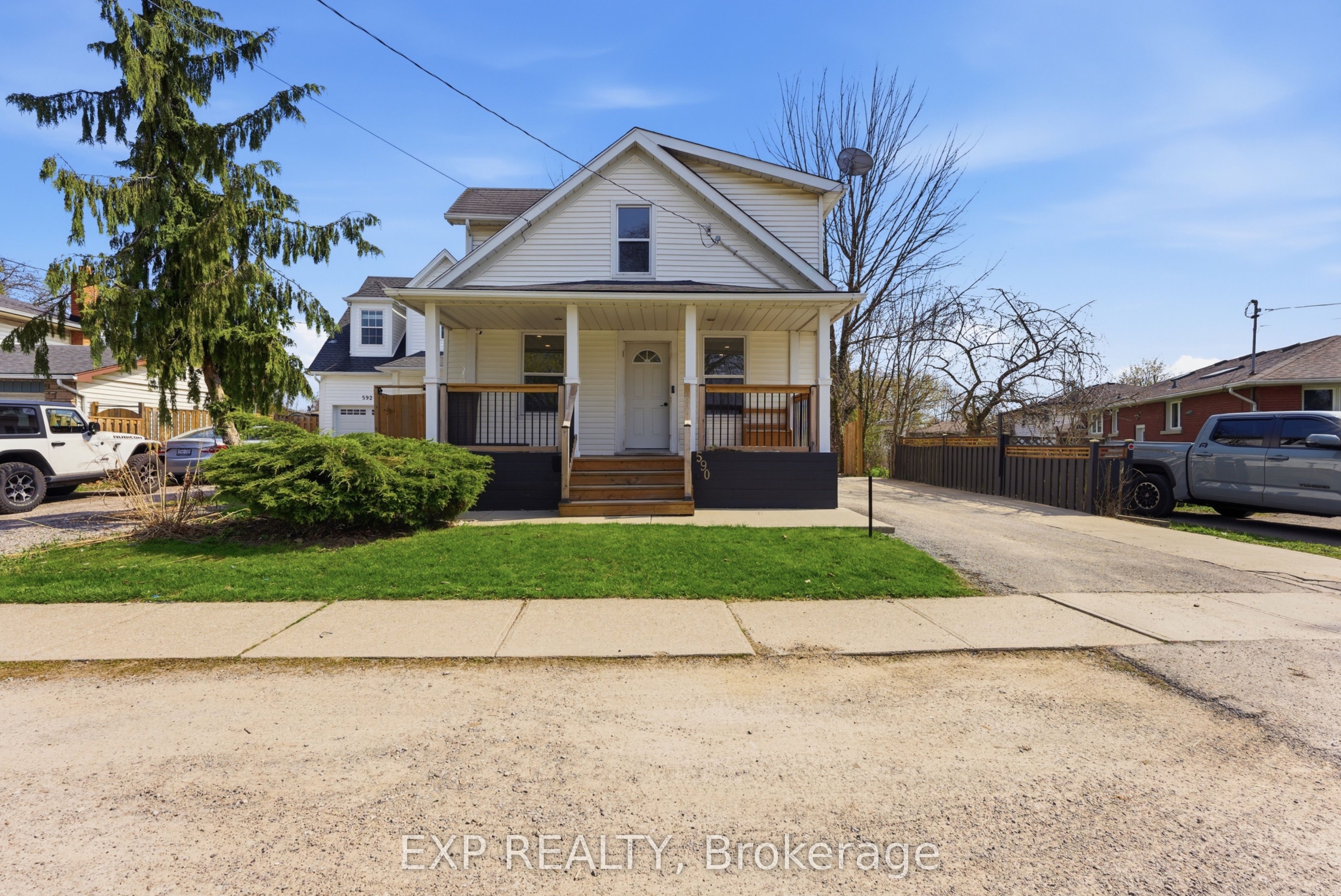 590 Scott Street Property Photo 1