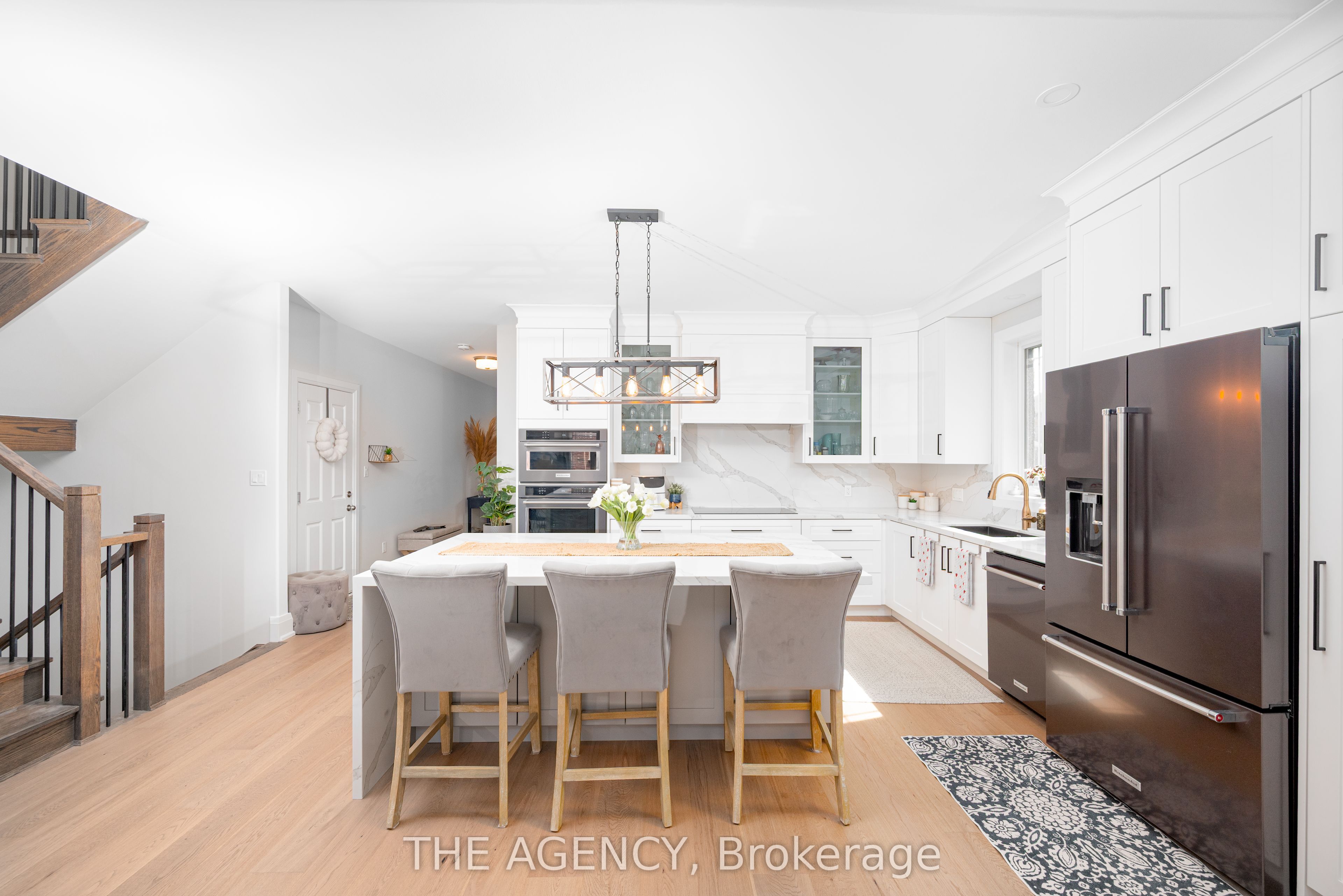 425 Melling Avenue Property Photo 8