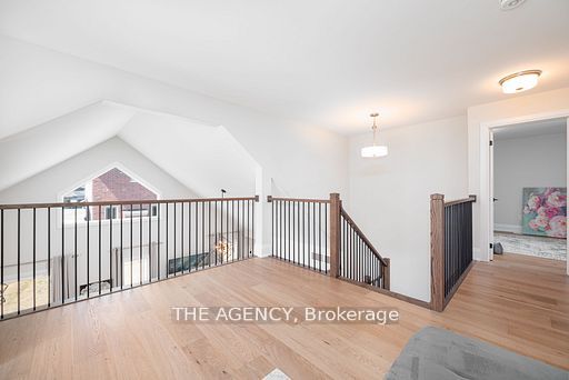 425 Melling Avenue Property Photo 32