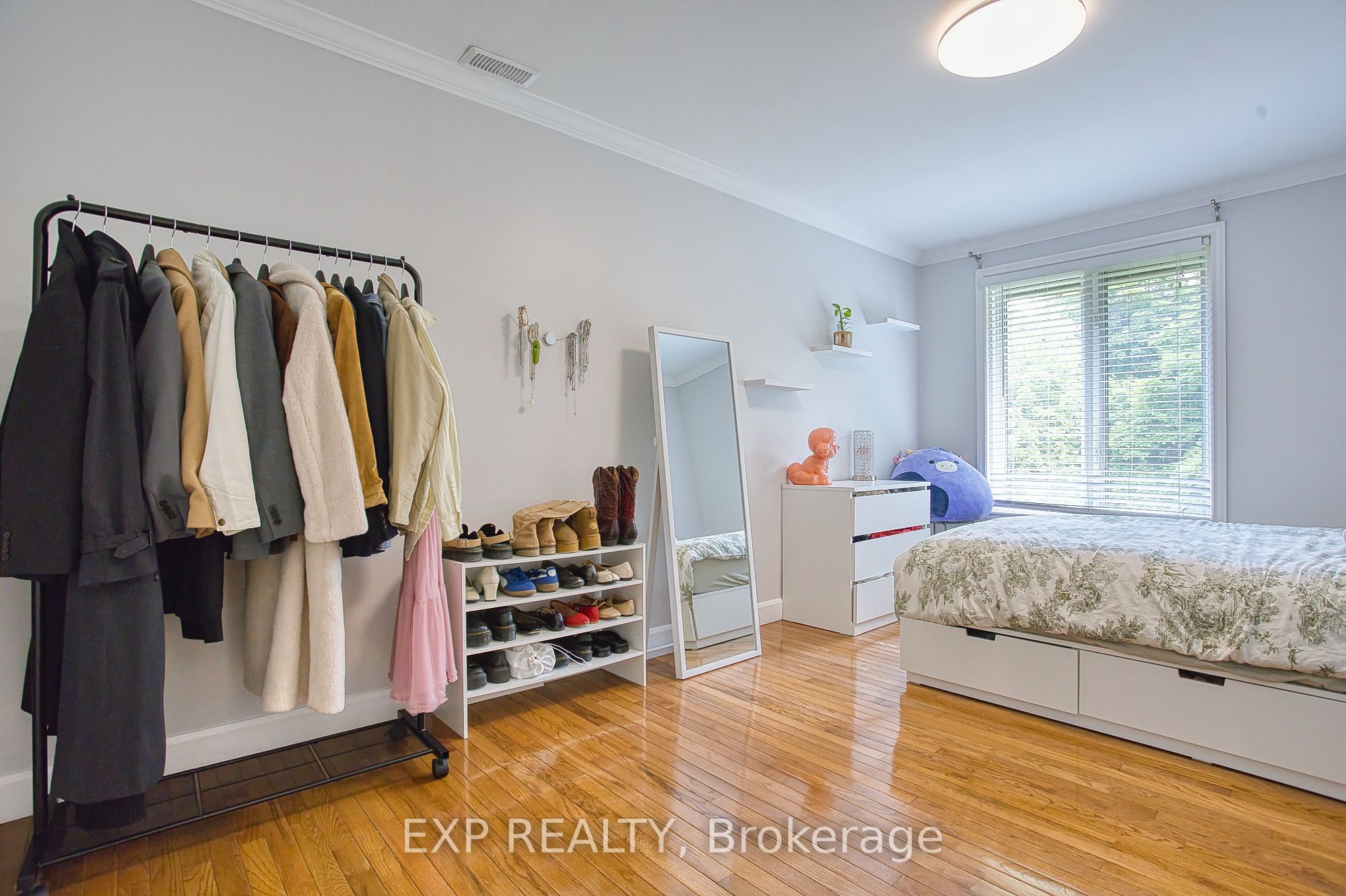 3263 Guyatt Road Property Photo 35