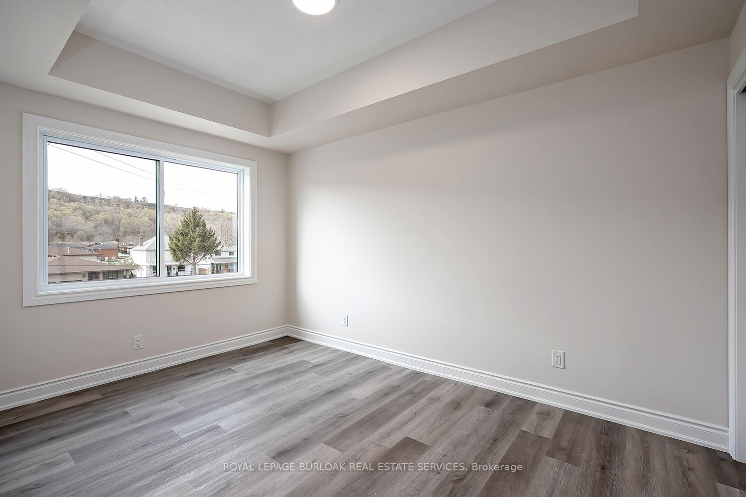259 King Street E 3a Property Photo 14