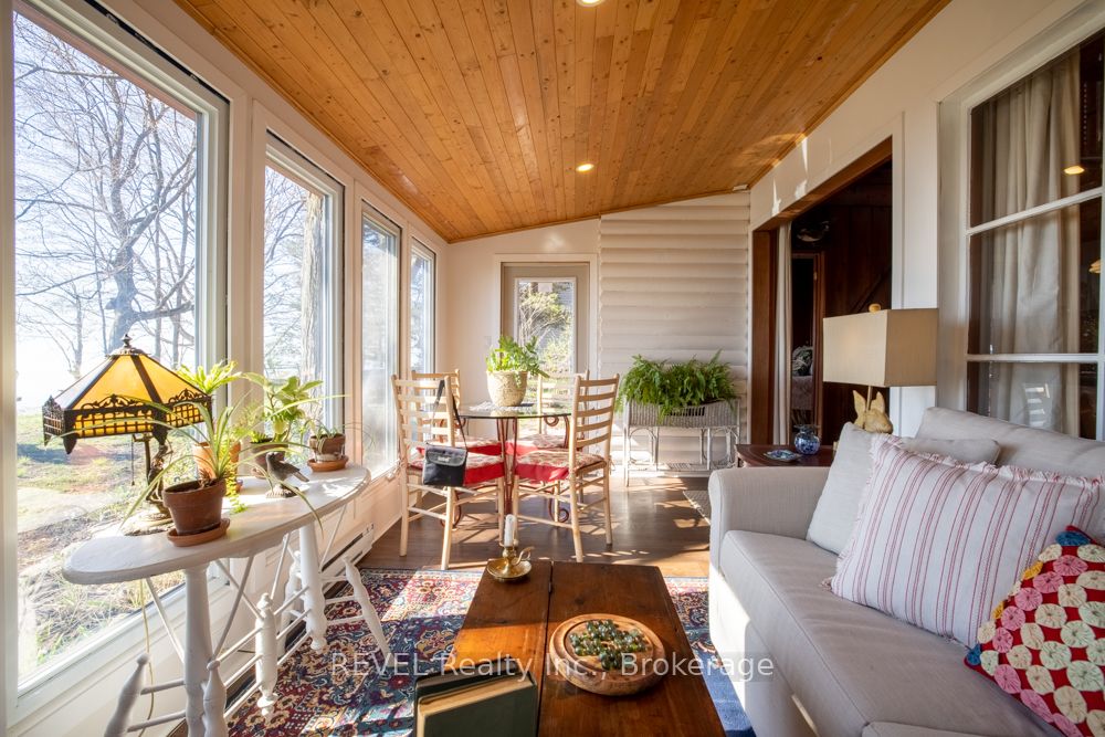11211 Harbourview Road Property Photo 24