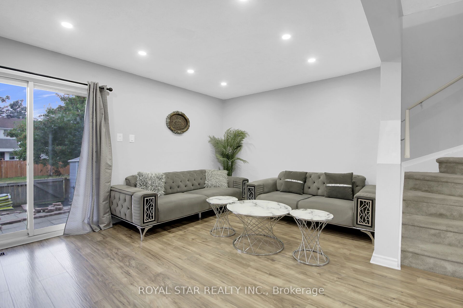 2761 Pimlico Crescent Property Photo 8