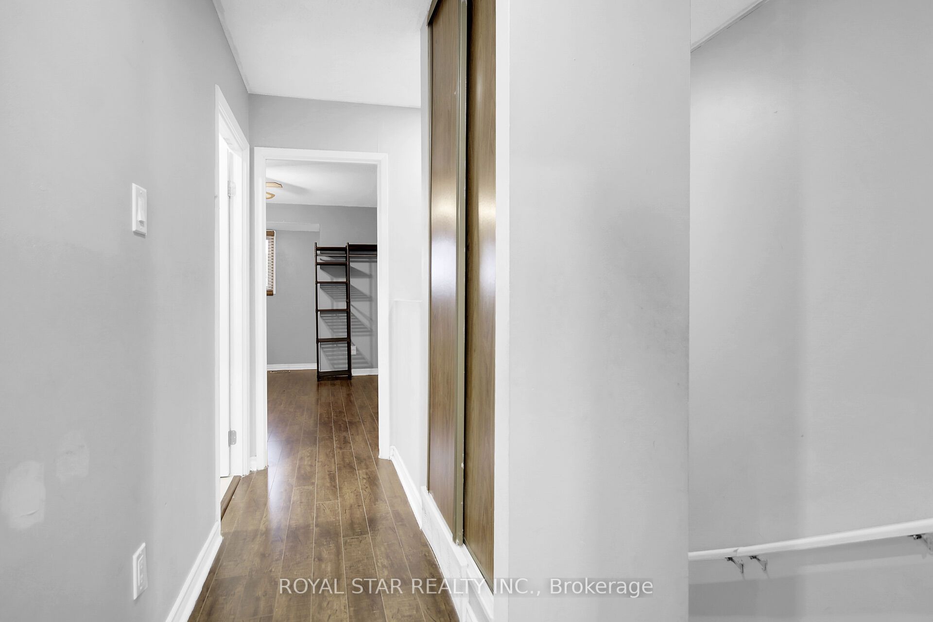 2761 Pimlico Crescent Property Photo 19