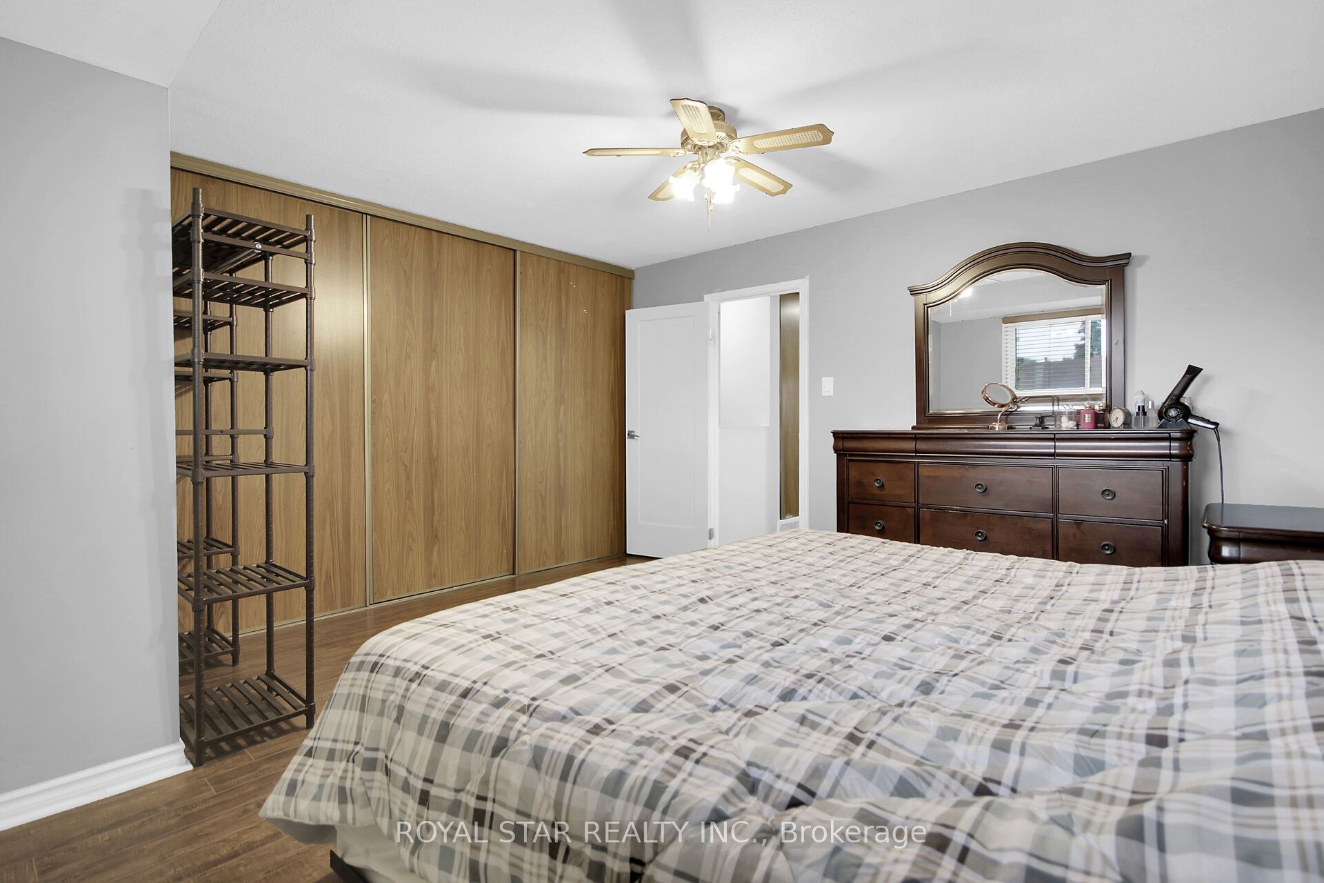2761 Pimlico Crescent Property Photo 23