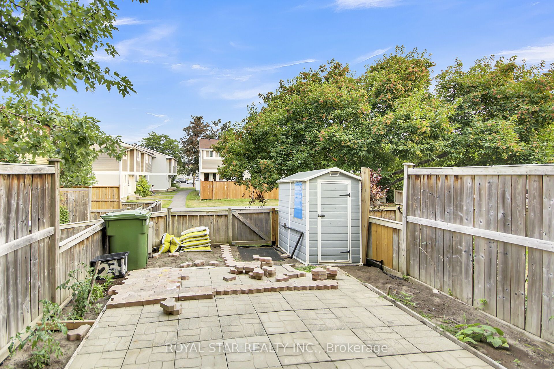 2761 Pimlico Crescent Property Photo 35