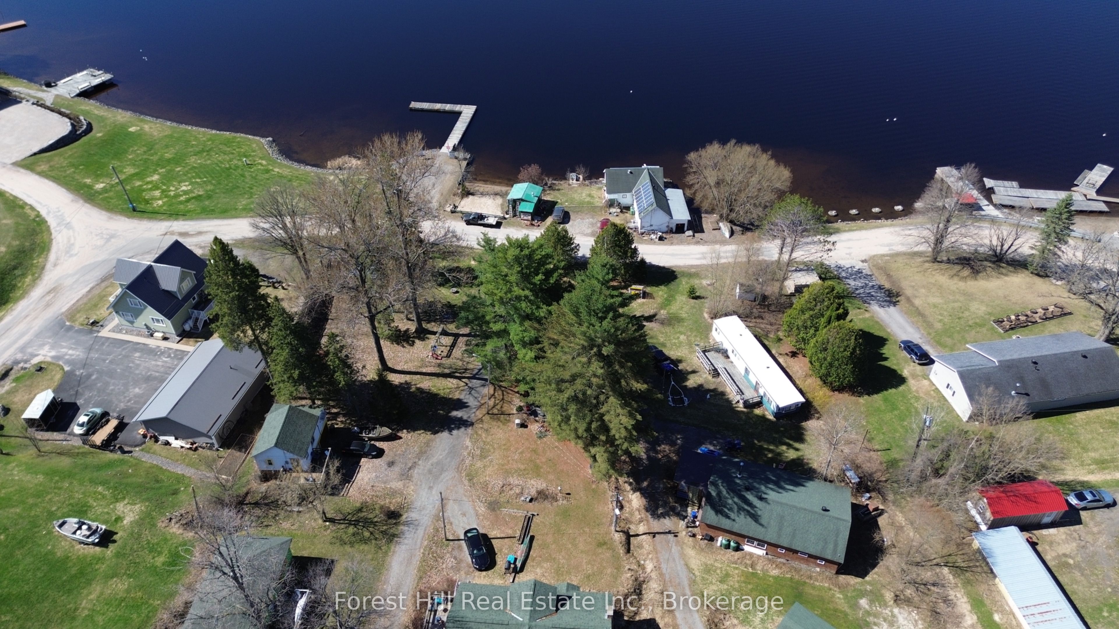 85 Wilson Lake Crescent Property Photo 4